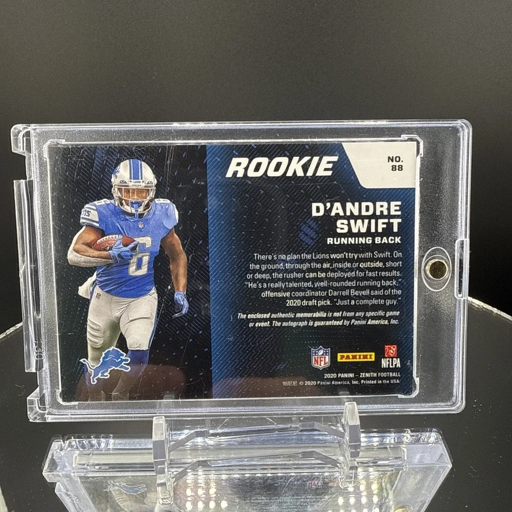 2020 Panini Zenith - Rookie 4 Color Patch Autographs D'Andre Swift RC /99 Lions